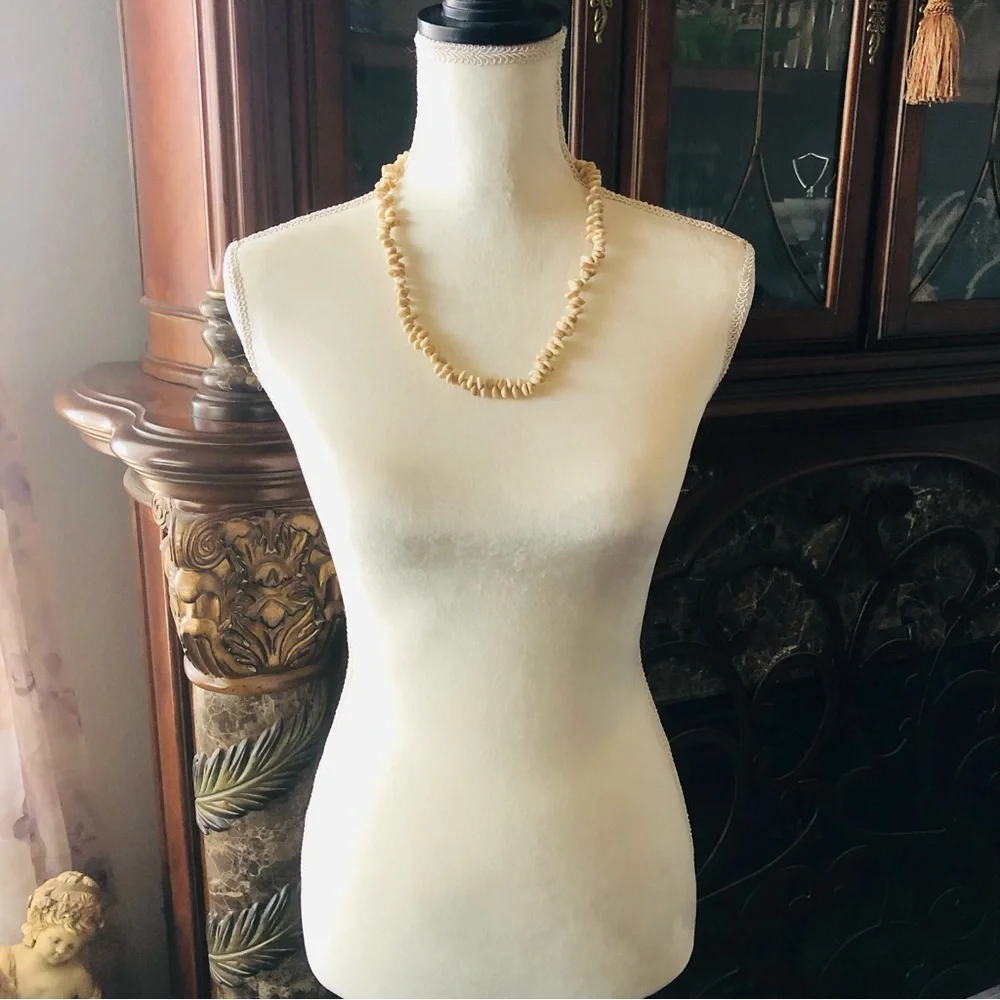 Vintage boho Scolecite beaded necklace